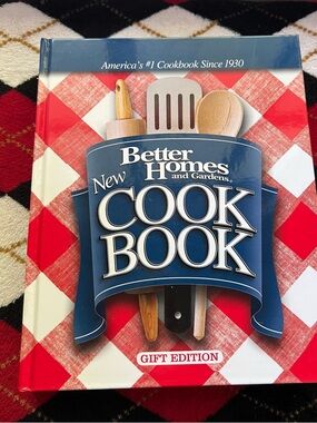 Better Homes And Gardens Cookbook with Red and White Plaid Cover